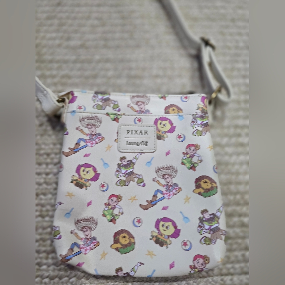 Loungefly Pixar Toy Story Hawaian Theme Crossbody Bag - White and Brown